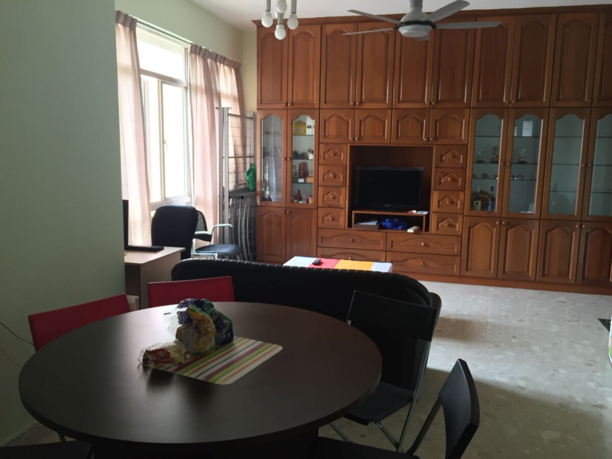 Condo Common Room for Rent for Pinays only