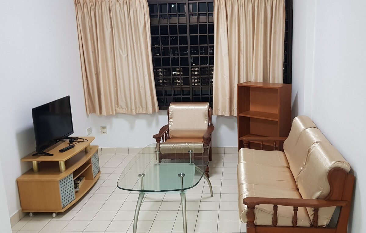 Couple to occupy our Master bedroom