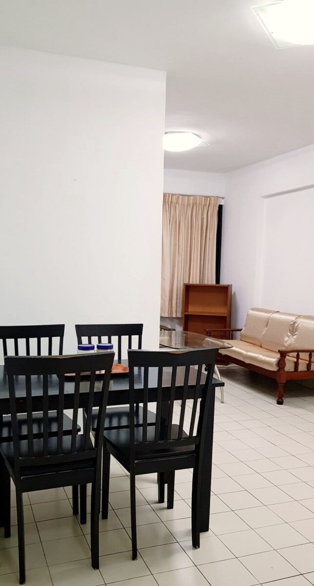 Couple to occupy our Master bedroom