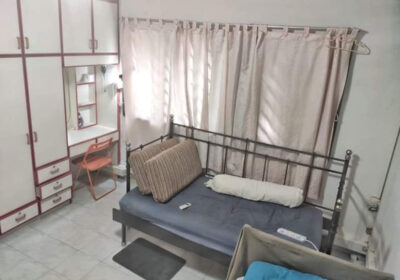 Masters-Bedroom-with-Toilet-2-persons-in-a-room3