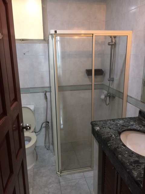 “No Agent Fee” Condo common room in CCK for Pinay