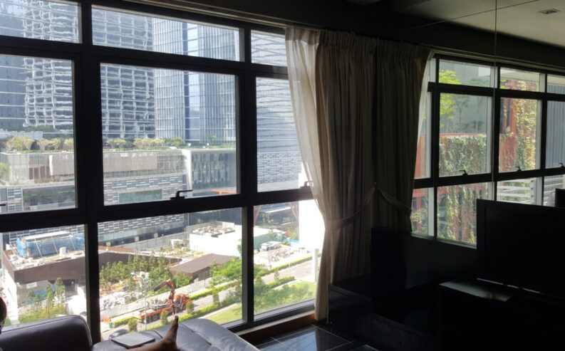 Icon condominium studio type for rent