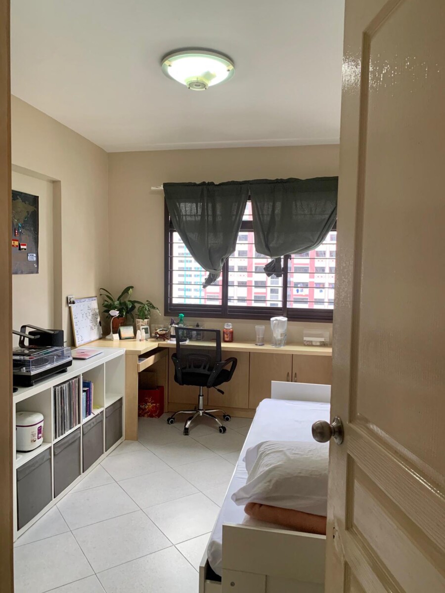 Looking for female tenant for common room