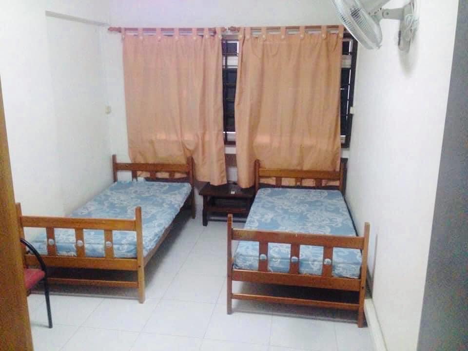 BLK 252, PASIR RIS STREET 21