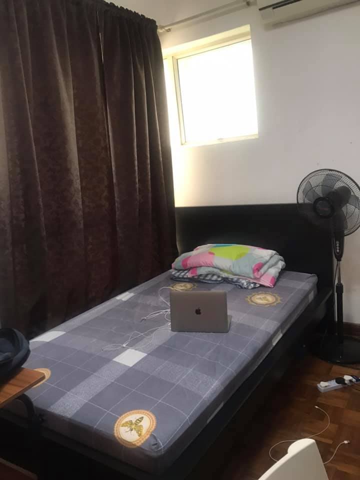 Common bedroom condo unit