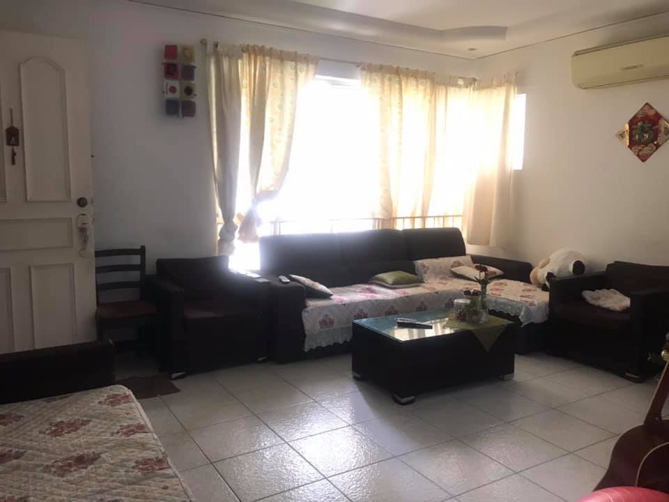 Common bedroom condo unit