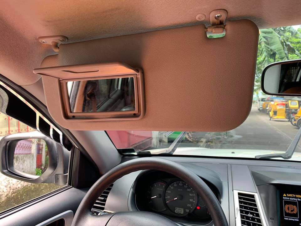 Montero 2015 GLX manual acquired 2016