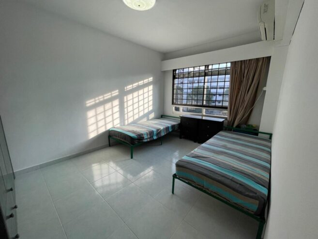 Shared COMMON ROOM for rent (1 Filipina)