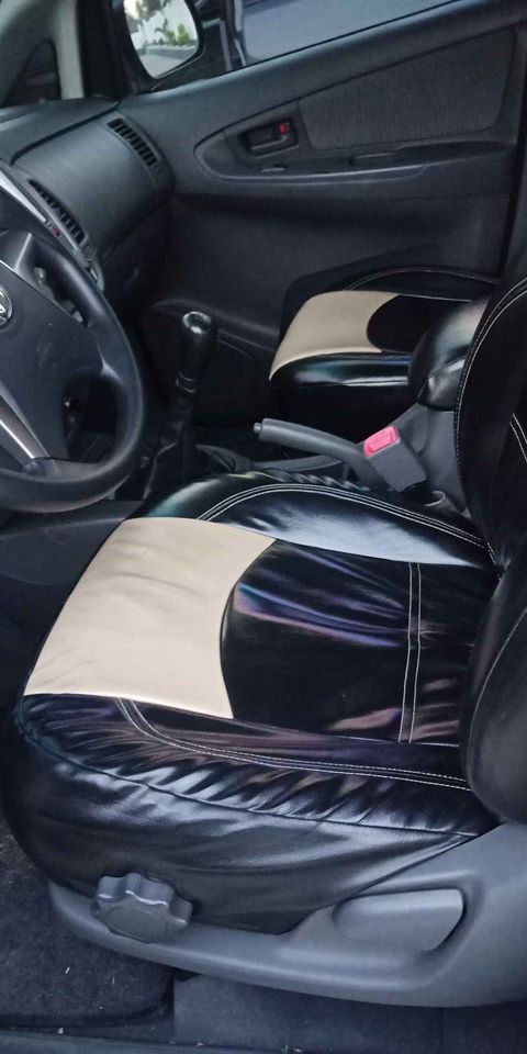 Toyota Innova 2016