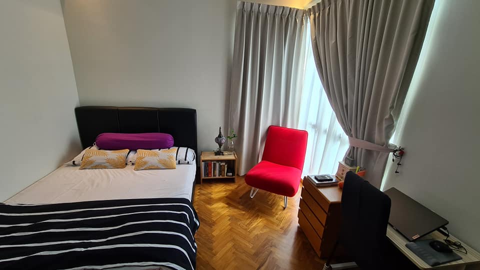 BIG CONDO MASTER BEDROOM FOR RENT