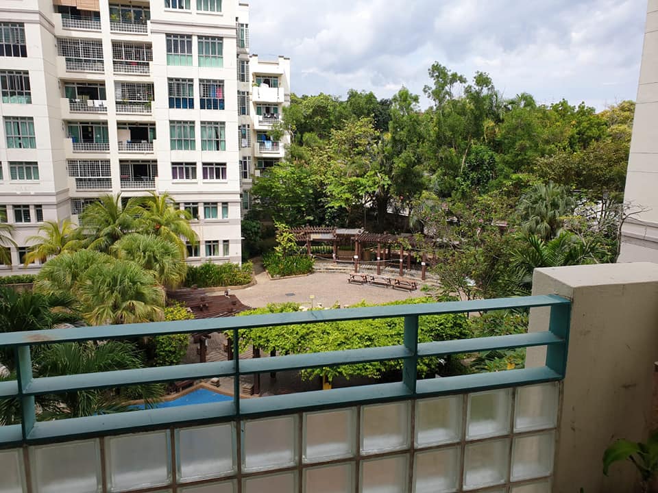 BIG CONDO MASTER BEDROOM FOR RENT