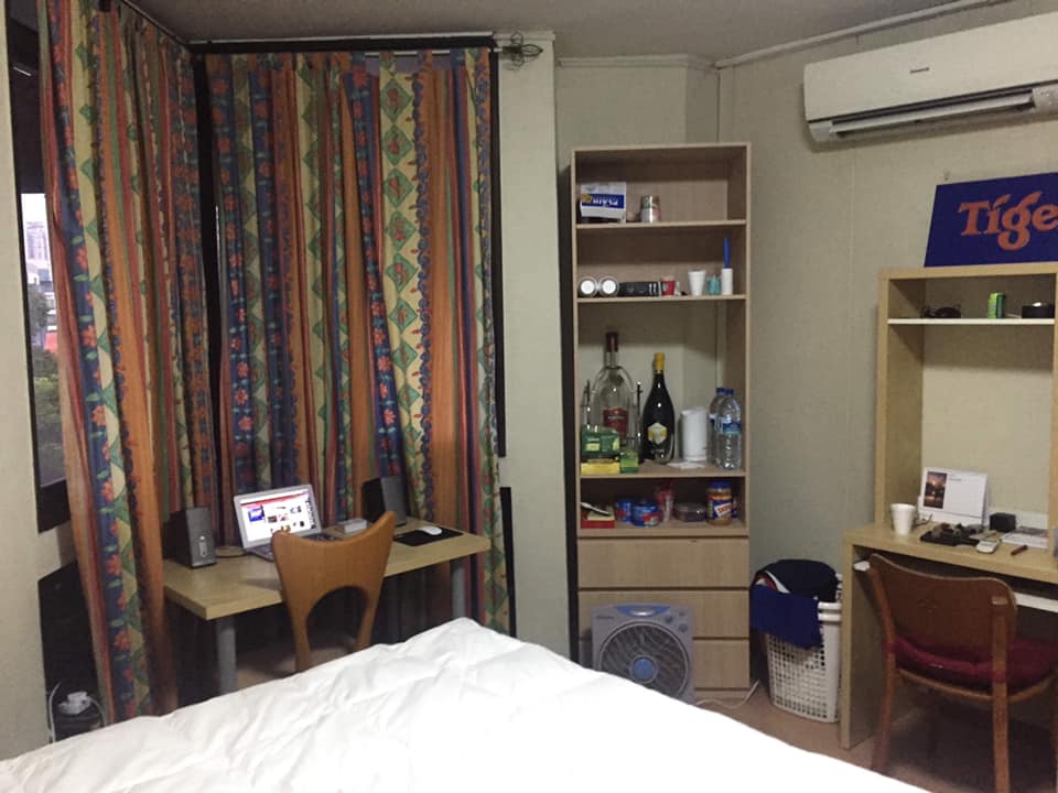 Master bedroom for rent SGD$1080
