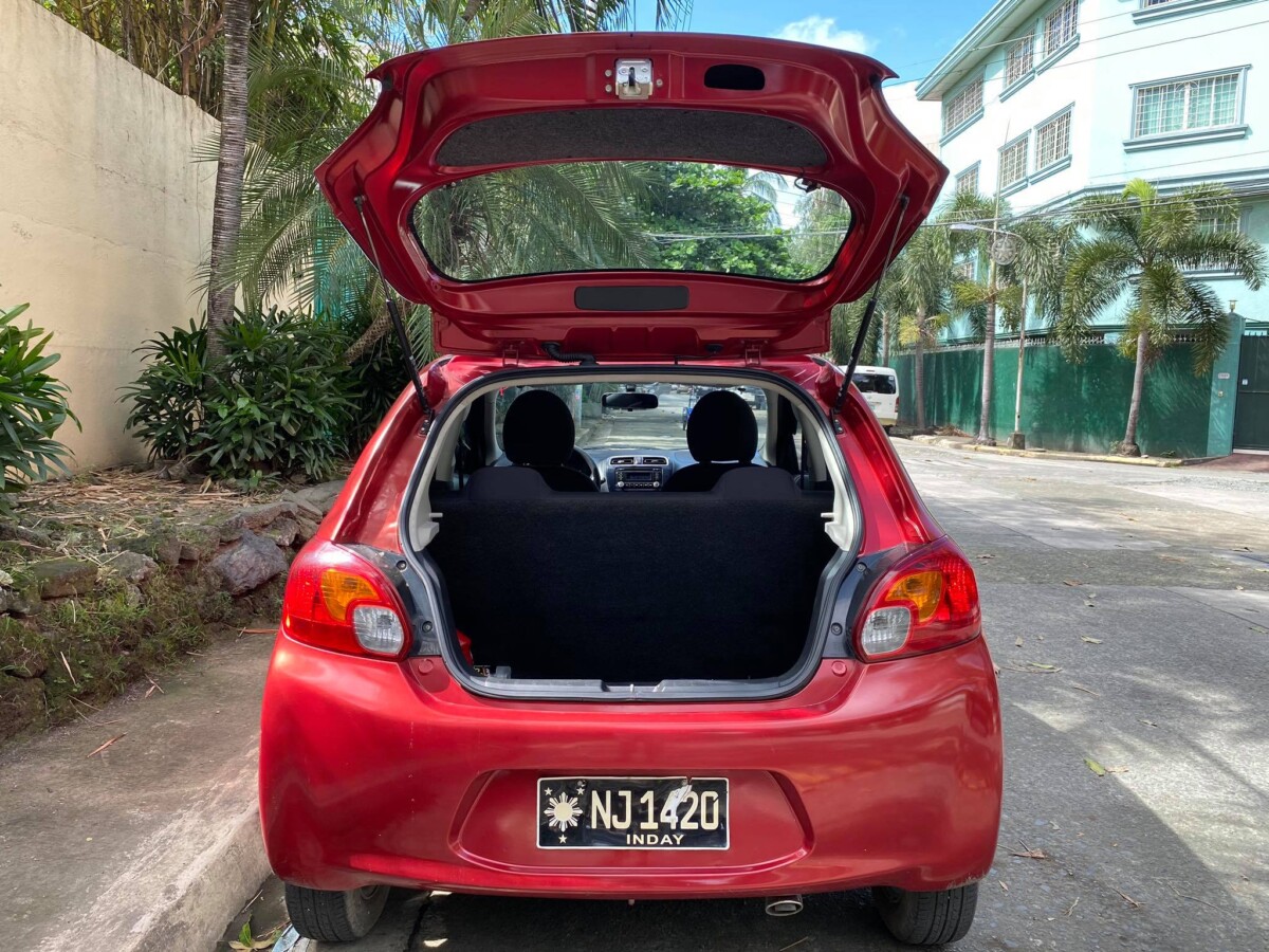 Mitsubishi mirage 2015 GLX Hatchback