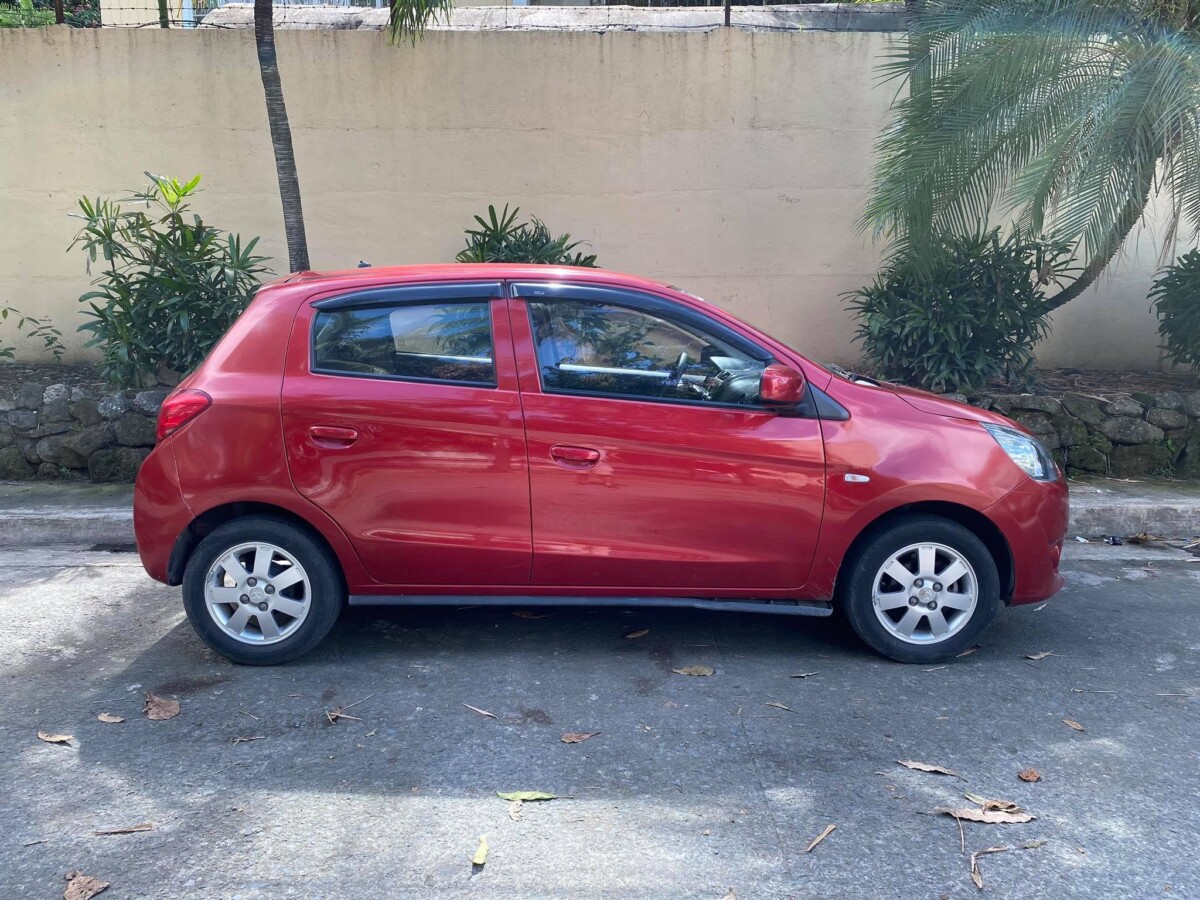 Mitsubishi mirage 2015 GLX Hatchback
