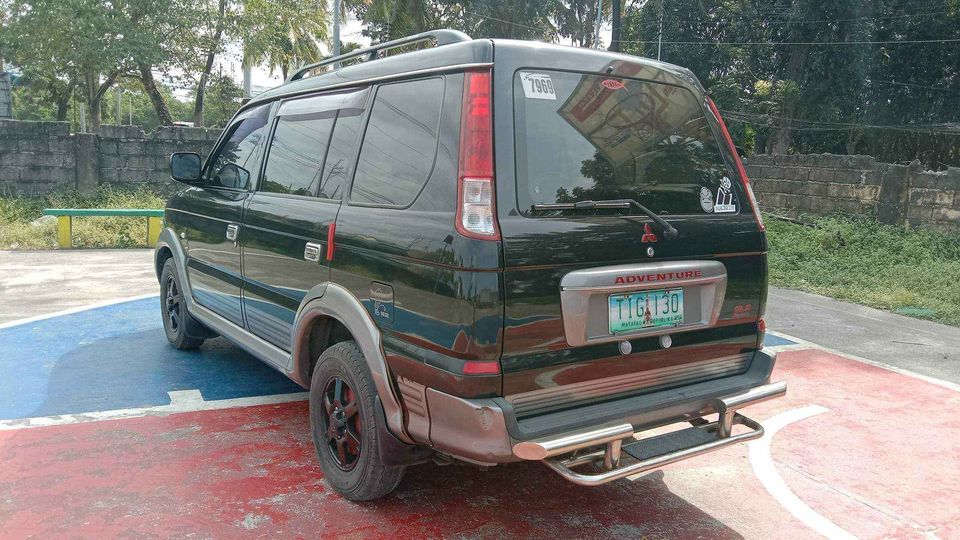 Adventure GLS sport 2011 model