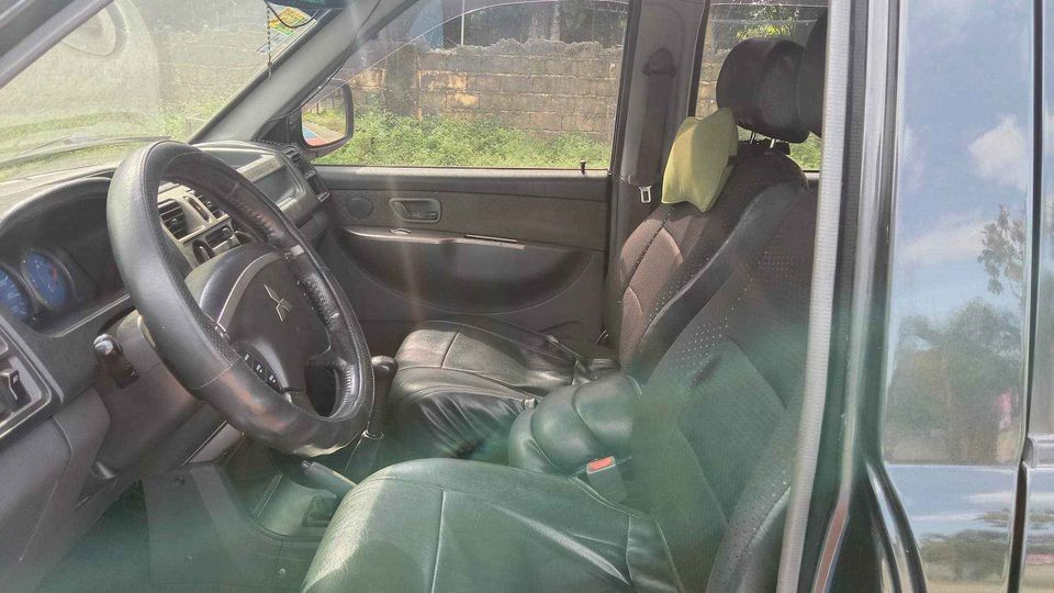 Adventure GLS sport 2011 model