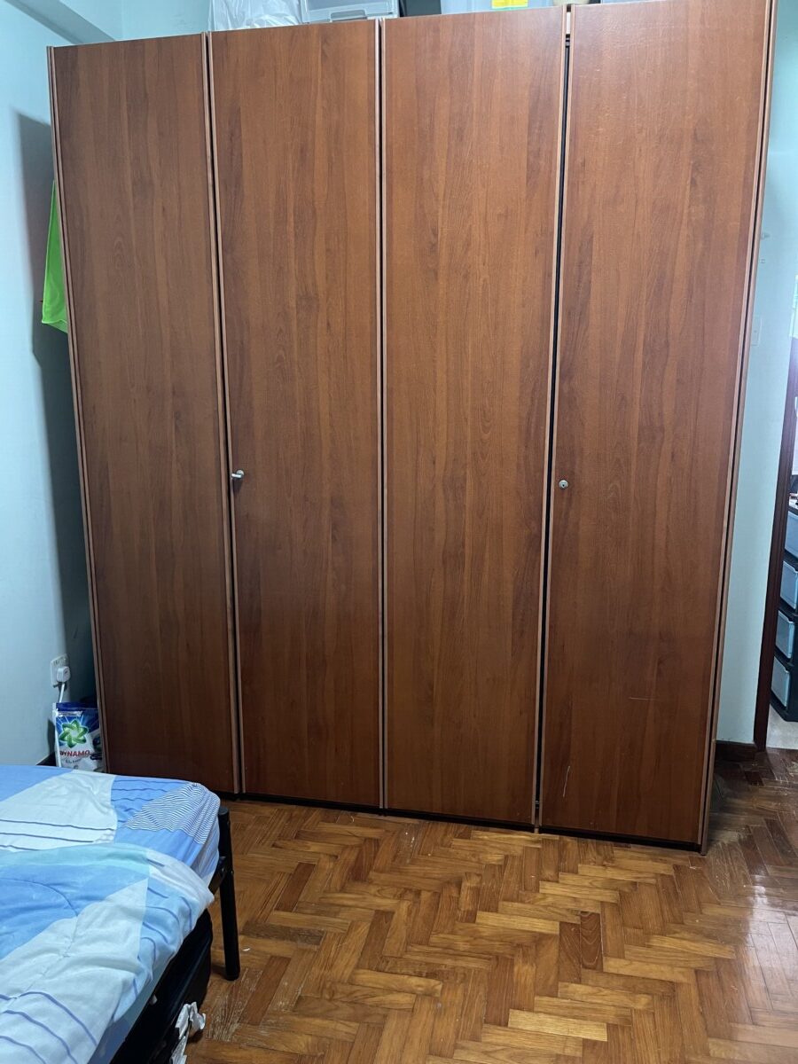 Cheap Condo common room for rent