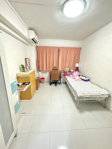 Common room available for rent (near Yew Tee MRT)