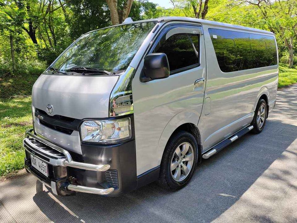 Toyota Hi Ace commuter 3.0 2017