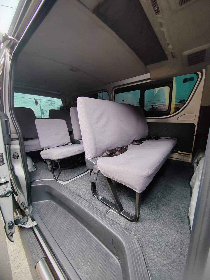 Toyota Hi Ace commuter 3.0 2017