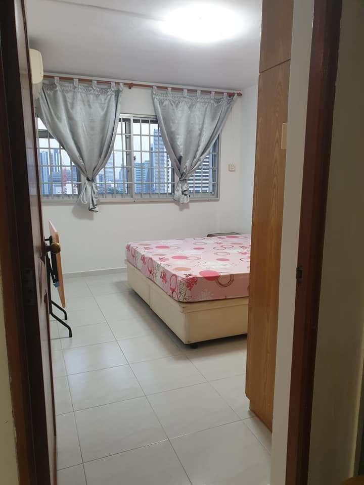 We are looking for a Filipino single occupant