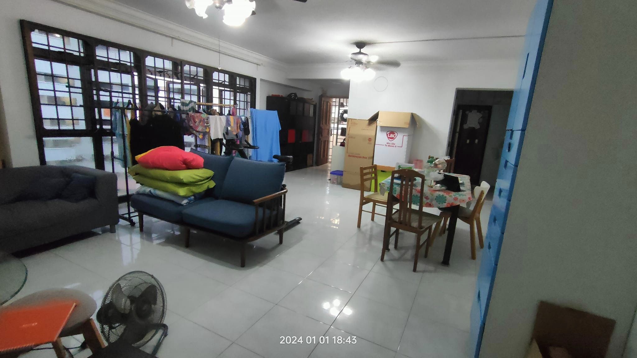 Room Sharing for One Female